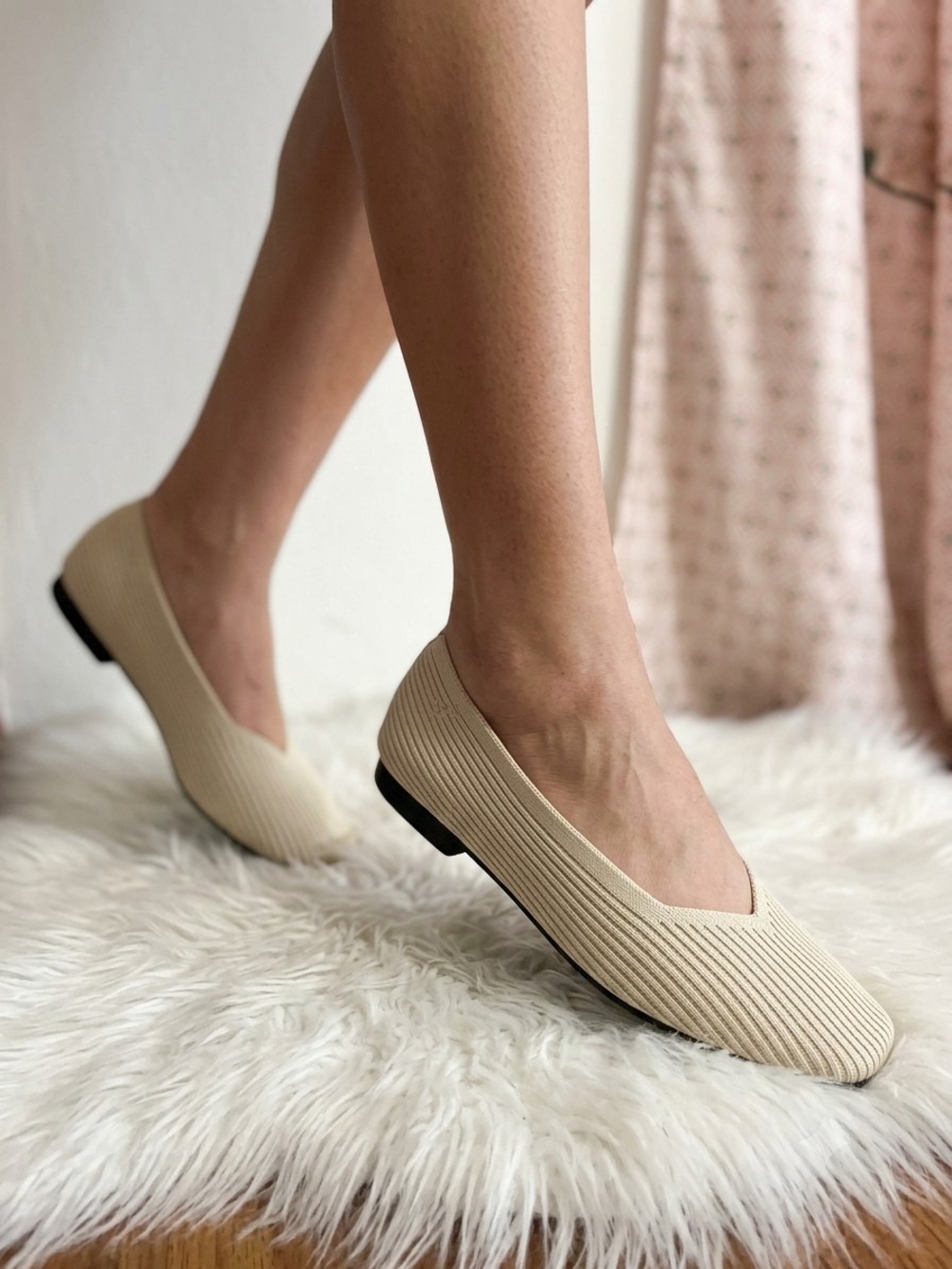 Vivaia Ribbed Cream Slip-On Ballet Flats for Women